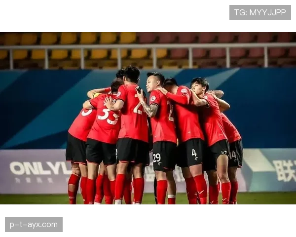 埃尔切青春风暴席卷赛场，年轻核心助球队稳居积分榜前列，冲甲前景可期