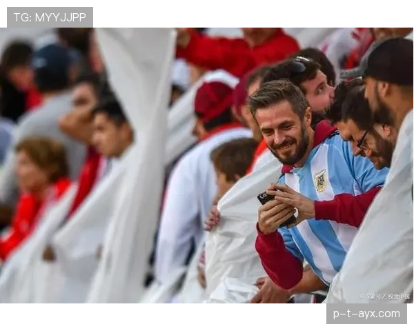 阿什拉夫世界杯表现抢眼，助摩洛哥稳步提升国际赛场竞争力