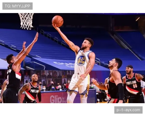 后场出球核心：内维斯的组织作用