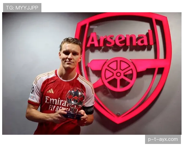 厄德高:从边前腰到中路核心的角色演变分析 厄德高:从边前腰到中路核心的角色演变分析